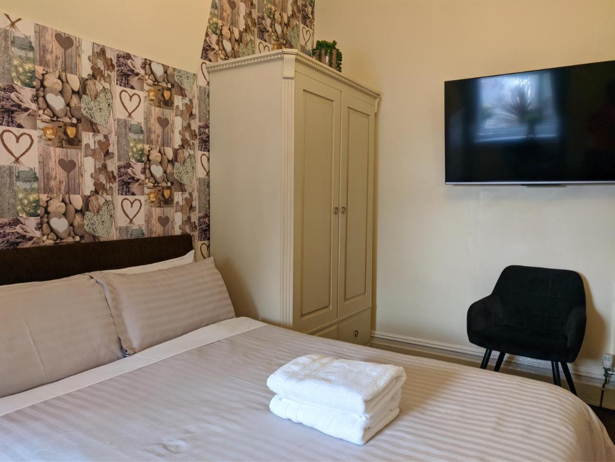 The Rosedene Hotell Llandudno Exteriör bild